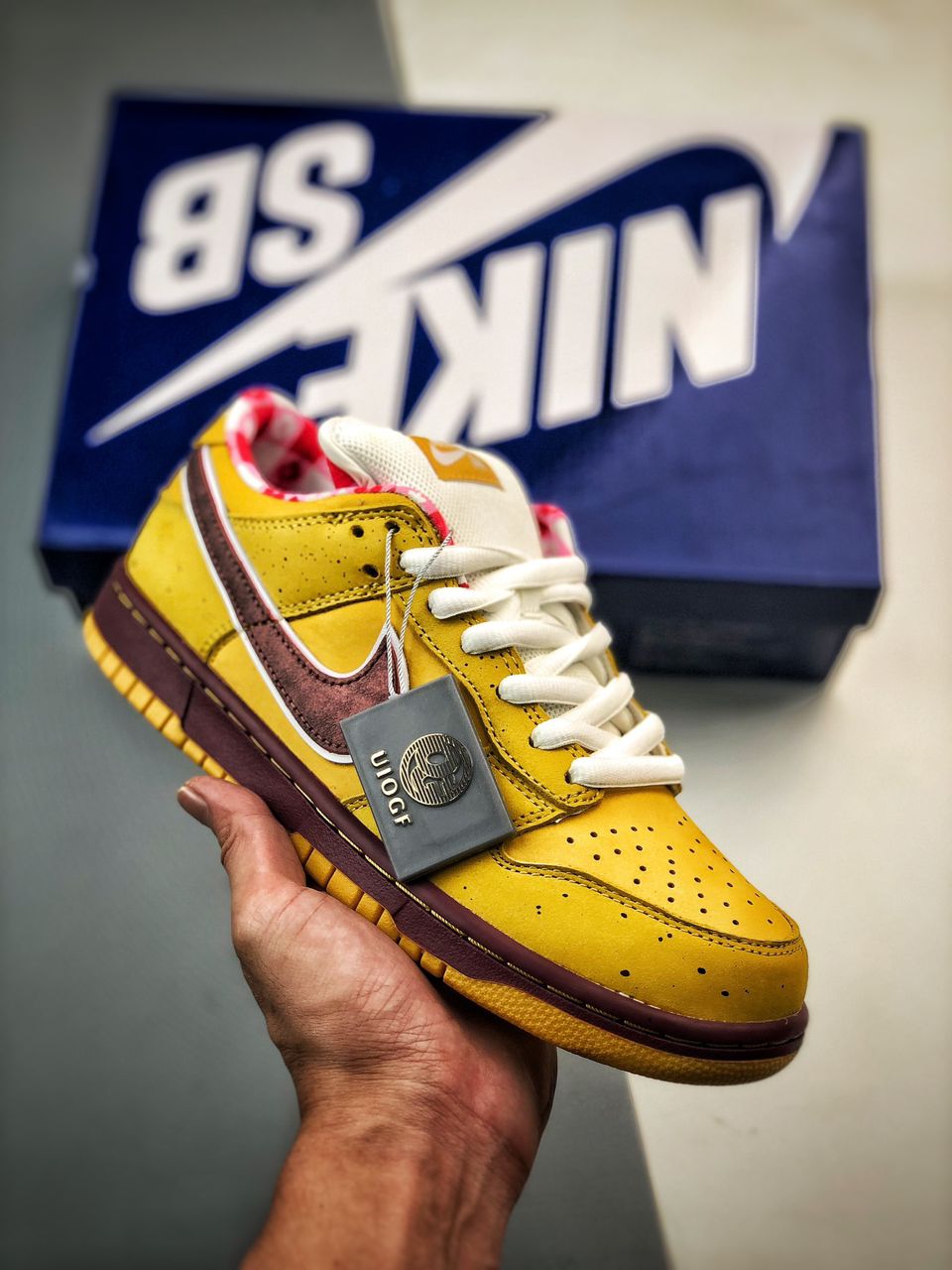 Nike sb dunk clearance low diamond yellow