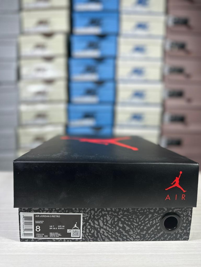 Nike Air Jordan 3 Retro "Cyber Monday"