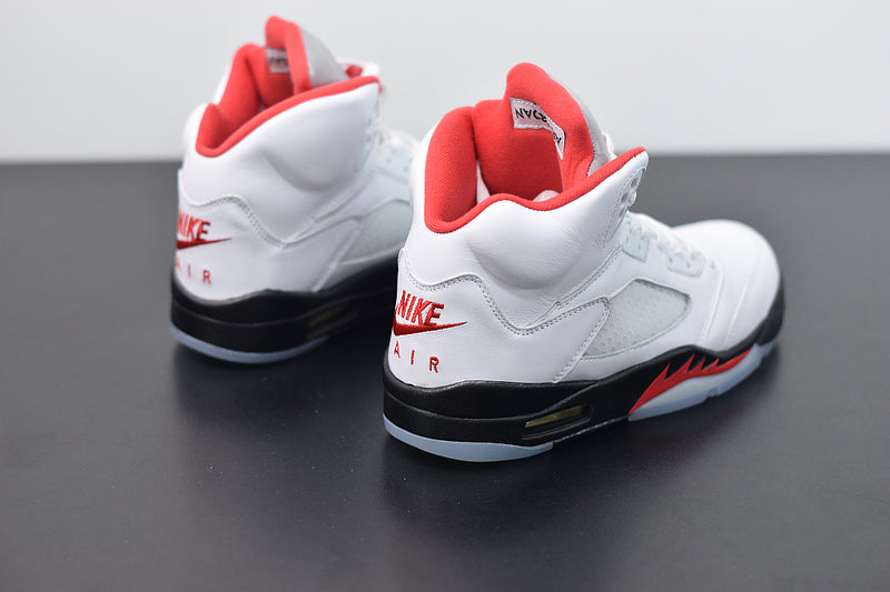 Nike Air Jordan 5 Retro "Fire Red"