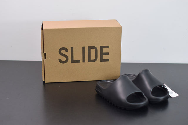 Adidas Yeezy Slide Soot
