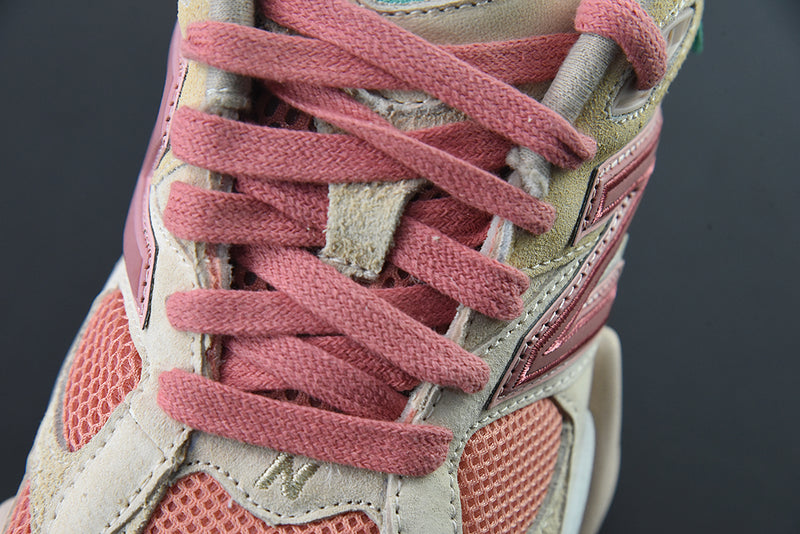 New Balance 9060 "Penny Cookie Pink"