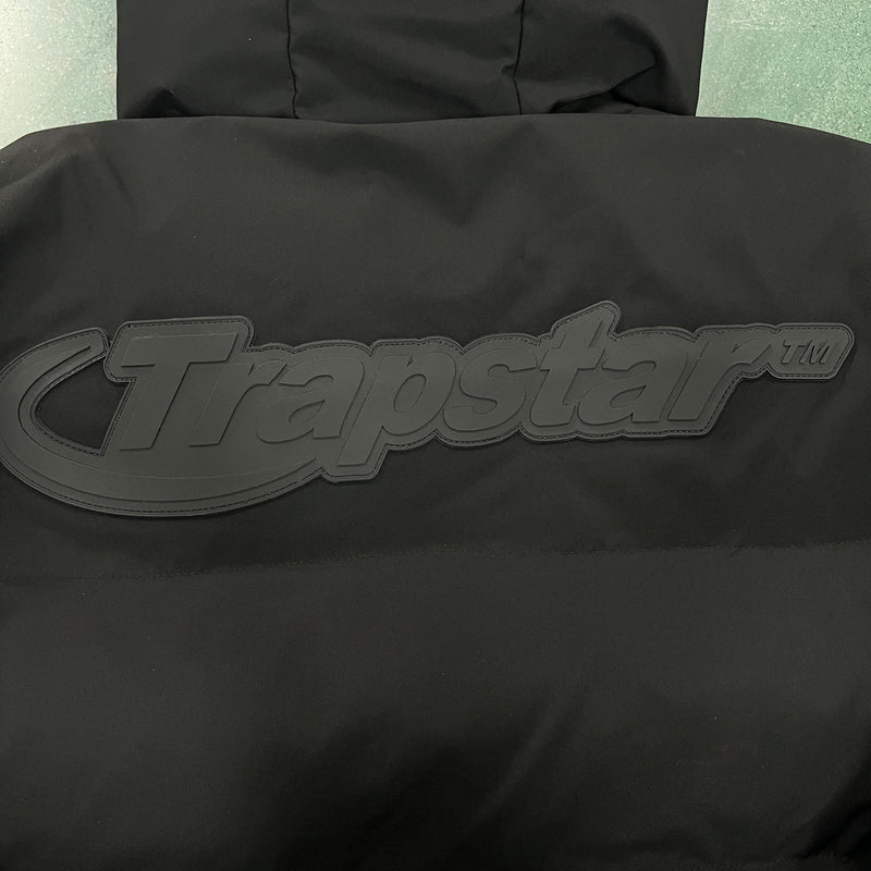 Jaqueta Trapstar Hyperdrive Technical Puffer Preto