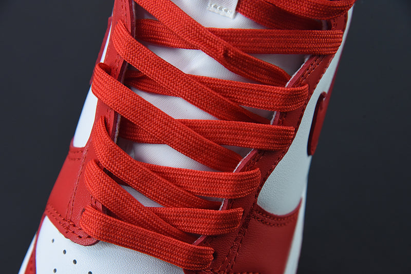 Nike Dunk High “Championship White Red“