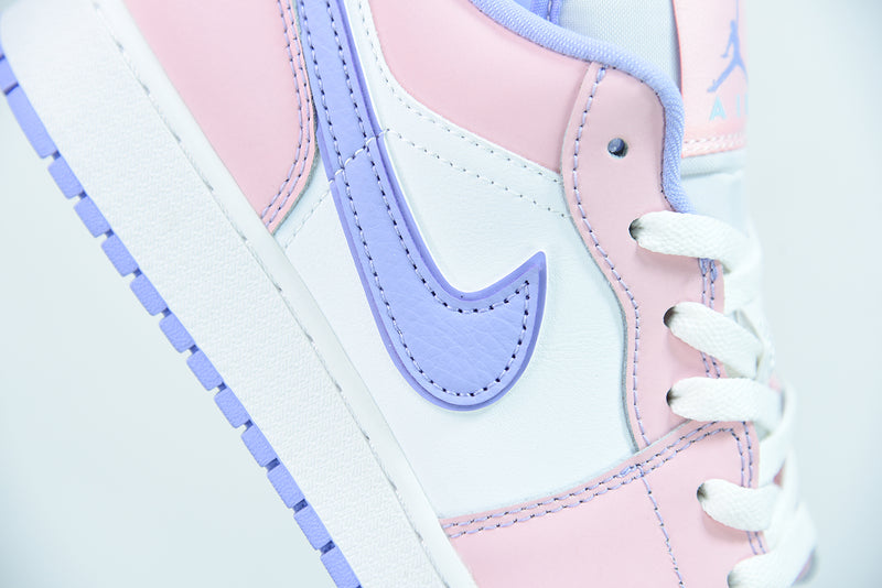 Nike Air Jordan 1 Low GS "Arctic Punch"