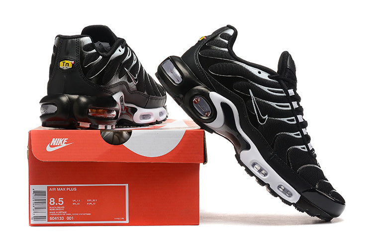 Nike Air Max Tn Plus "Black White"