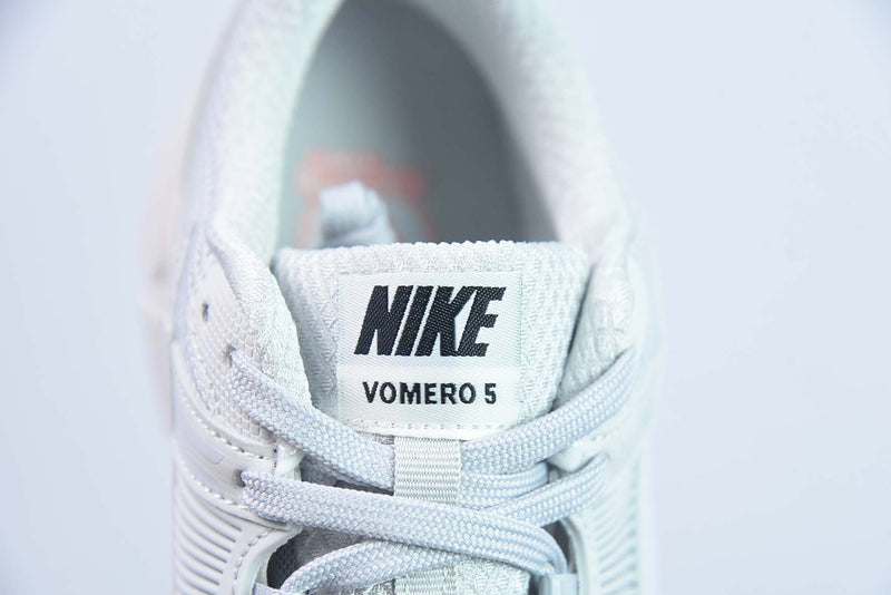 Nike Zoom Vomero 5 SP "Vast Grey"