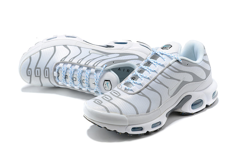 Nike Air Max Plus Tn "Light Smoke Grey"