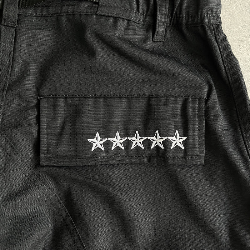 Calça Corteiz 5Star Black White Logo Yellow Patch Cargo