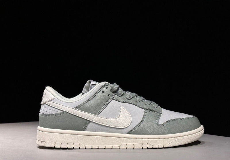 Nike Dunk Low "Mica Green"