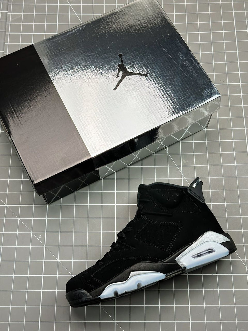 Nike Air Jordan 6 Retro "Chrome Metallic Silver"