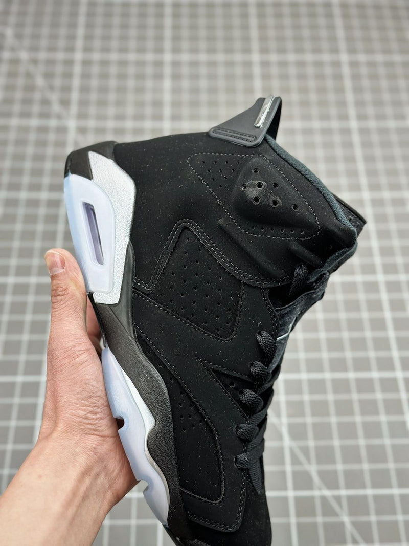 Nike Air Jordan 6 Retro "Chrome Metallic Silver"