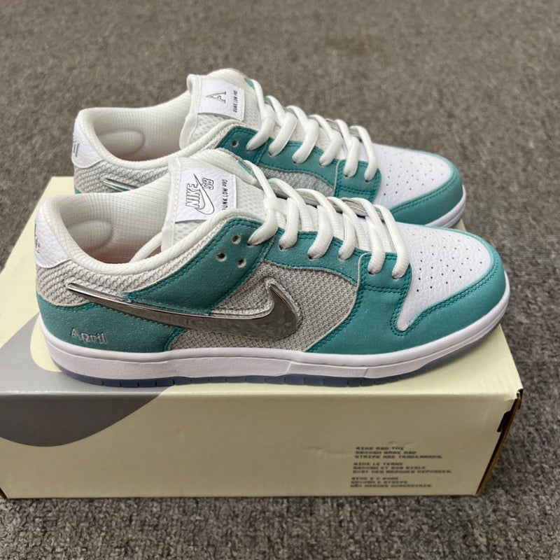 Nike Dunk Low SB "April Skateboards"