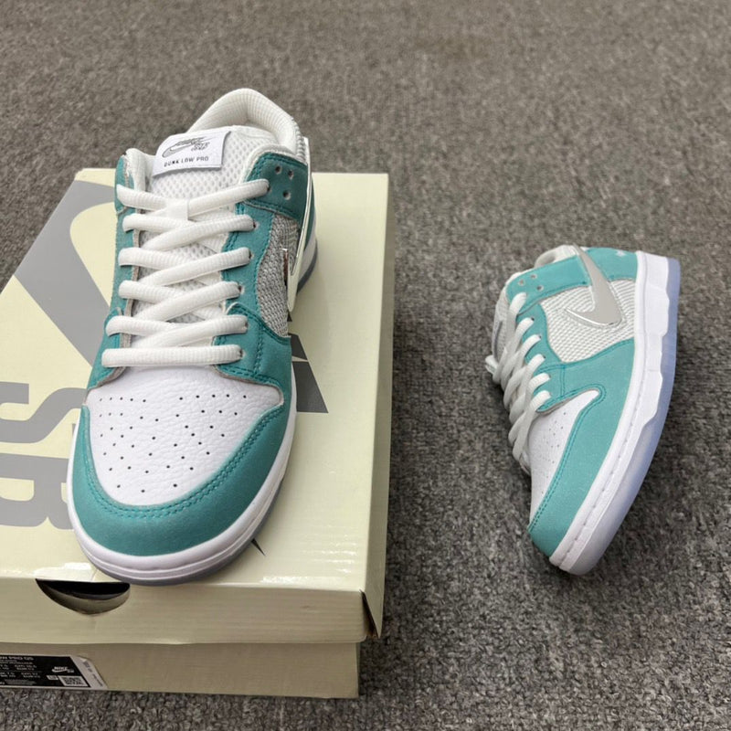 Nike Dunk Low SB "April Skateboards"