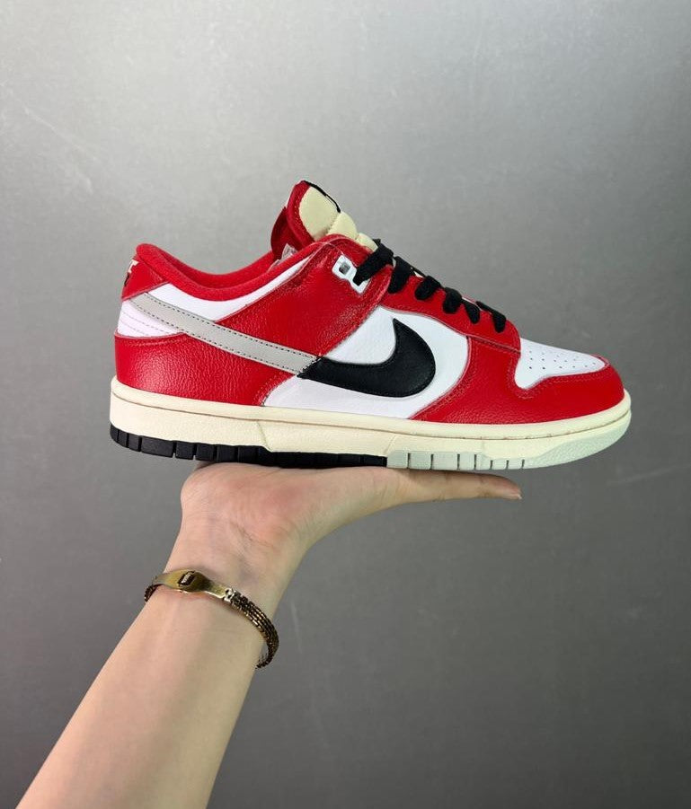 Nike Dunk Low "Chicago Split"