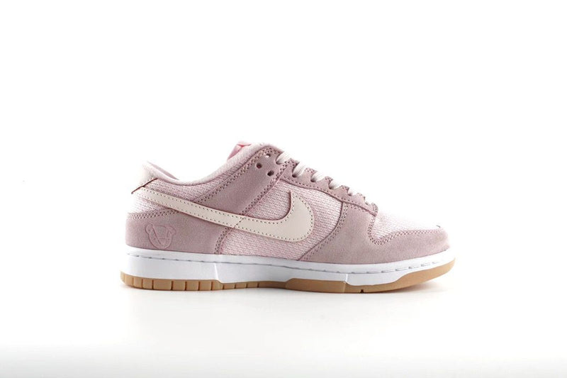 Nike Dunk Low "Teddy Bear (Women's)"