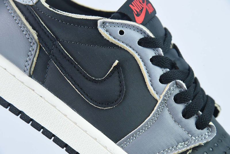 Nike Air Jordan 1 Low SE “EXC Black Smoke Grey“