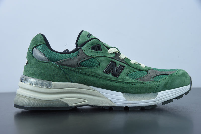 JJJJOUND X New Balance 990 V3 “Green”