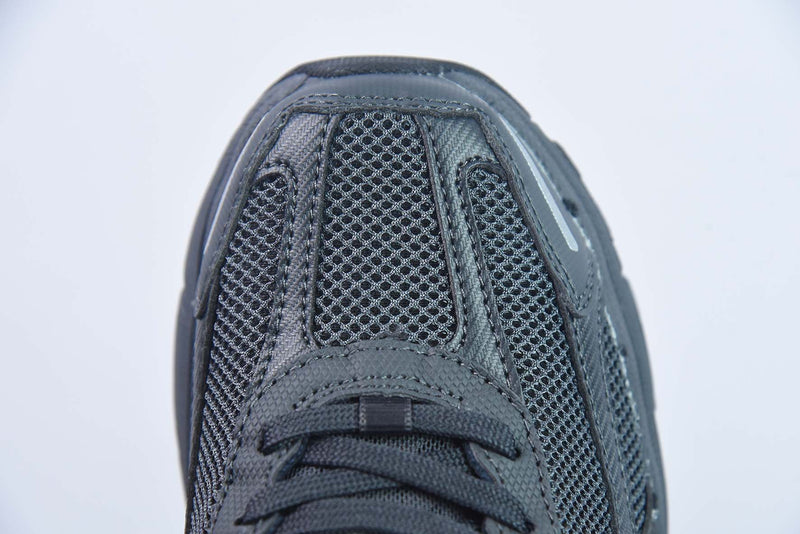 Nike Zoom Vomero 5 SP "Anthracite"