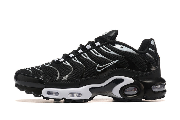 Nike Air Max Tn Plus "Black White"