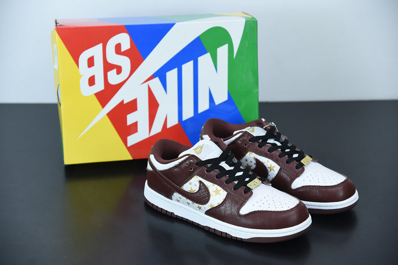 Nike Supreme x Dunk Low OG SB QS 'Barkroot Brown'