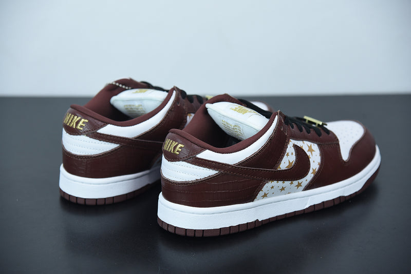 Nike Supreme x Dunk Low OG SB QS 'Barkroot Brown'