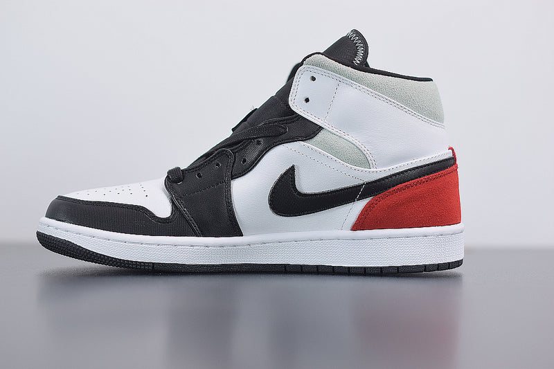 Air jordan 1 sales mid black toe