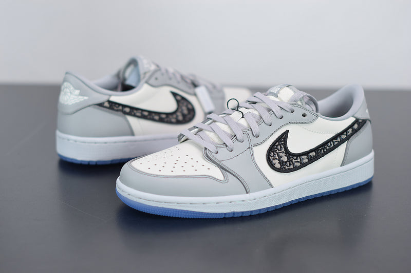 Nike Air Jordan 1 Low x Dior "Grey"