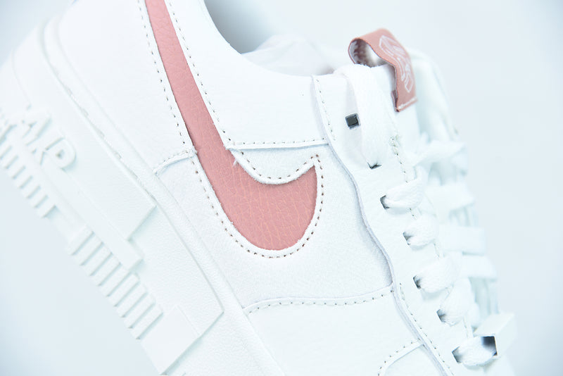 Nike Air Force 1 Pixel Rust Pink