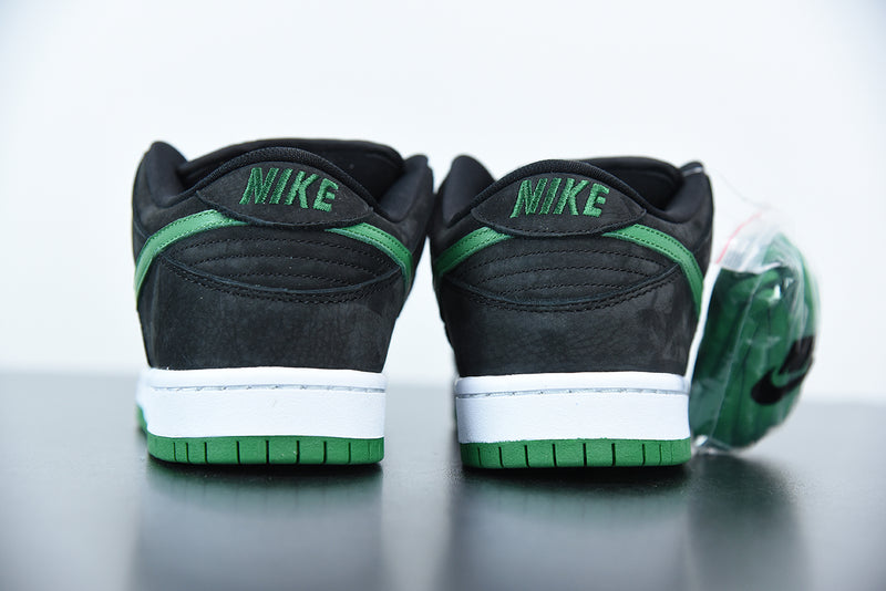 Nike sb dunk low black best sale pine green