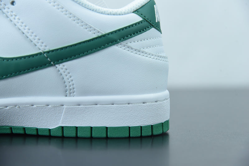 Nike Dunk Low "Green Noise"