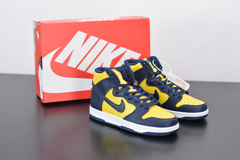 Nike Dunk High "Michigan"