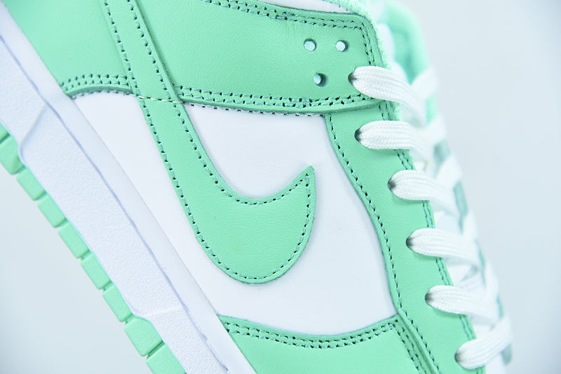 Nike Dunk Low "Green Glow"