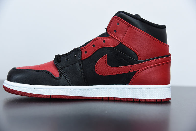 Nike Air Jordan 1 Mid Bred