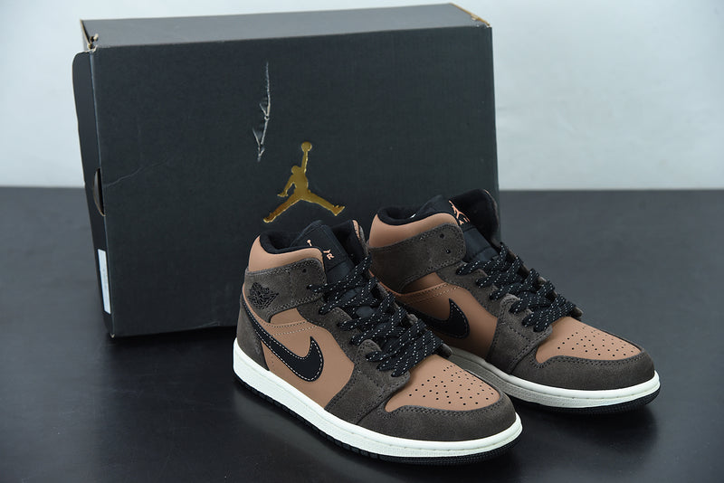 Nike Air Jordan 1 Mid SE "Brown"