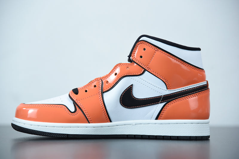 Nike Air Jordan 1 Mid SE Turf Orange