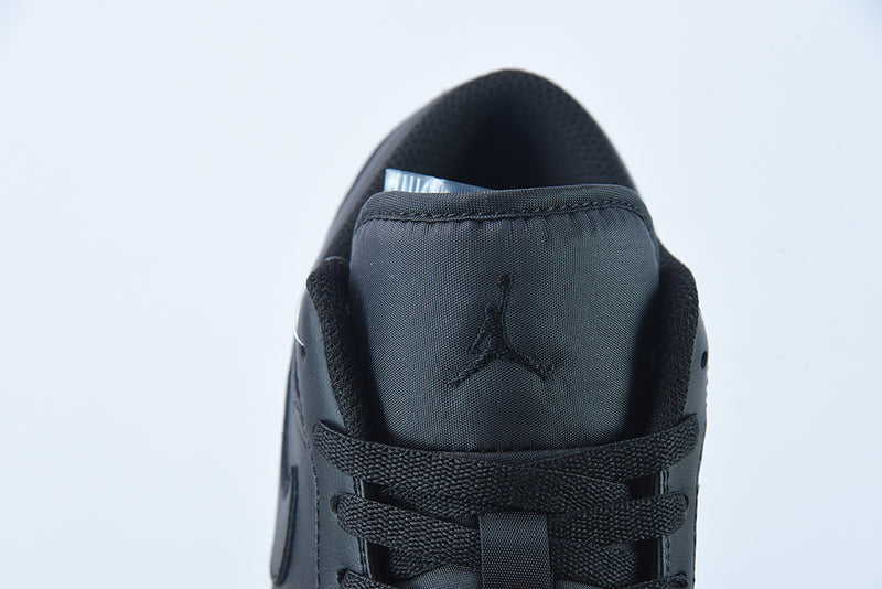 Nike Air Jordan 1 Low "Triple Black"