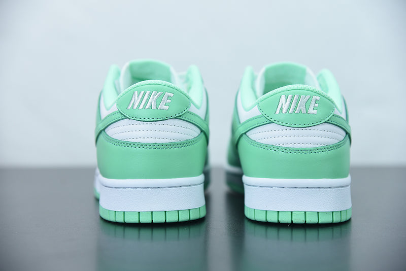 Nike Dunk Low "Green Glow"