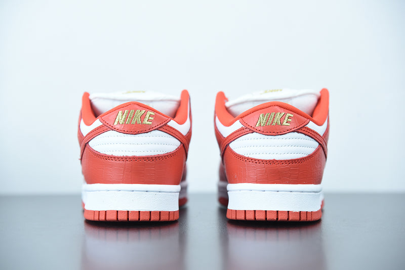 Nike SB Dunk Low x Supreme White Red