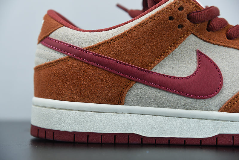 Nike Dunk Low Pro SB 'Dark Russet'