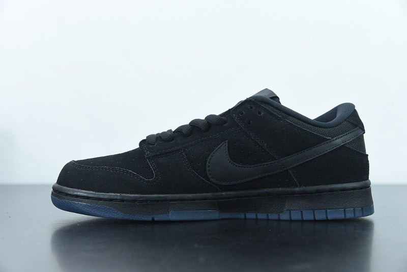 Nike Dunk Low 5 Undefeated "On It"
