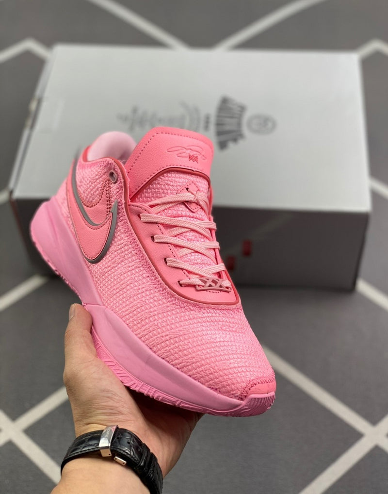 Nike LeBron 20 Low "Pink"
