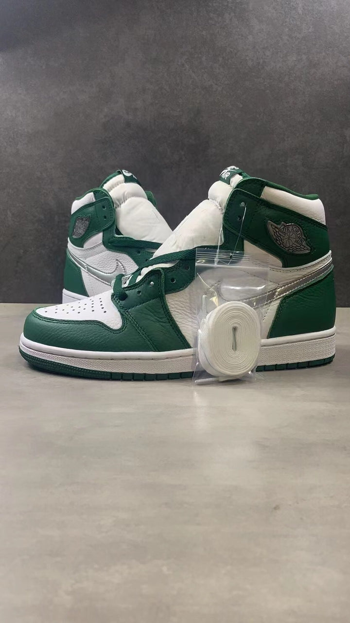 Nike Air Jordan 1 High OG "Gorge Green"