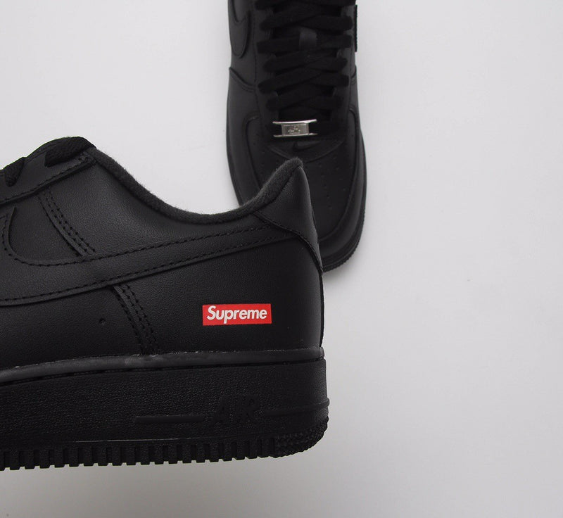 Nike Air Force 1 Low "Supreme Black"