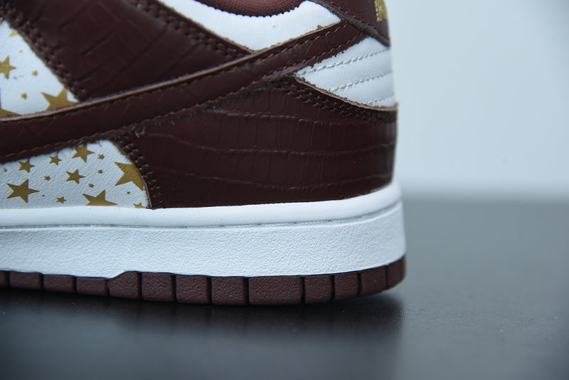 Nike Supreme x Dunk Low OG SB QS 'Barkroot Brown'