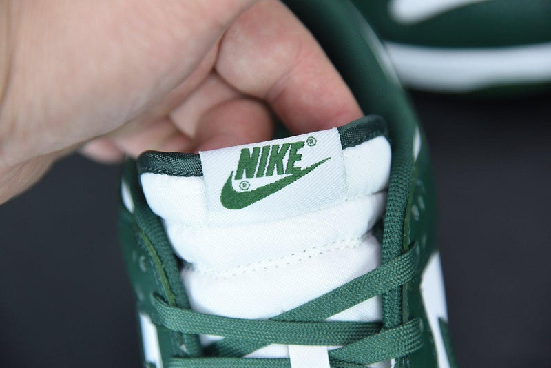 Nike Dunk Low "Michigan State" - loja.drophype