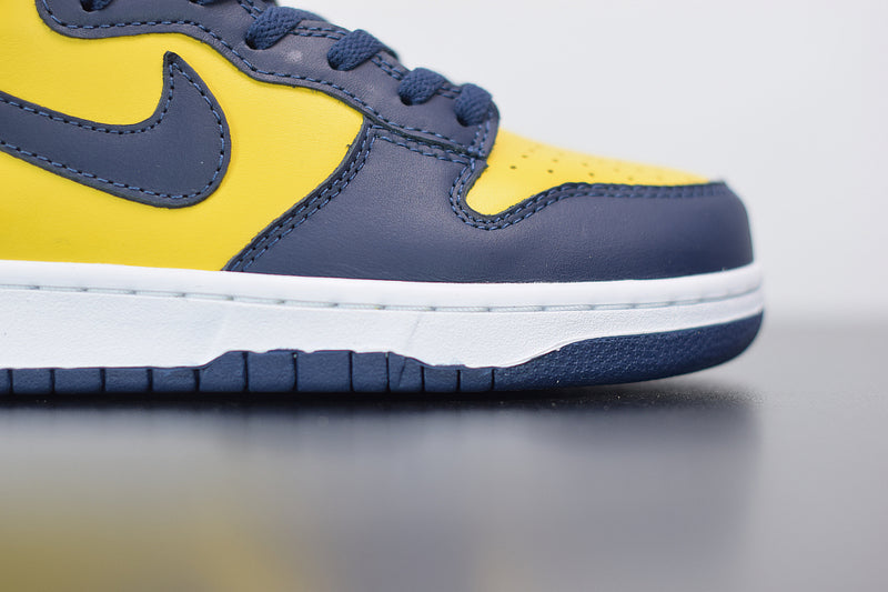 Nike Dunk High "Michigan"