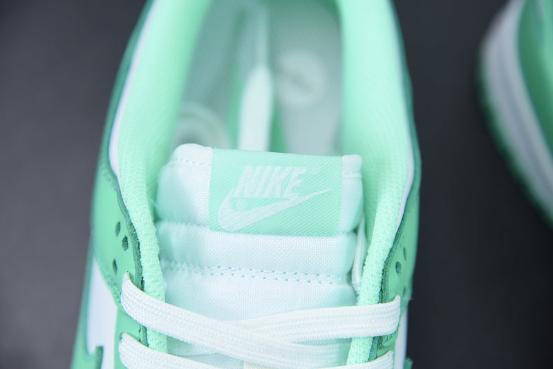 Nike Dunk Low "Green Glow"