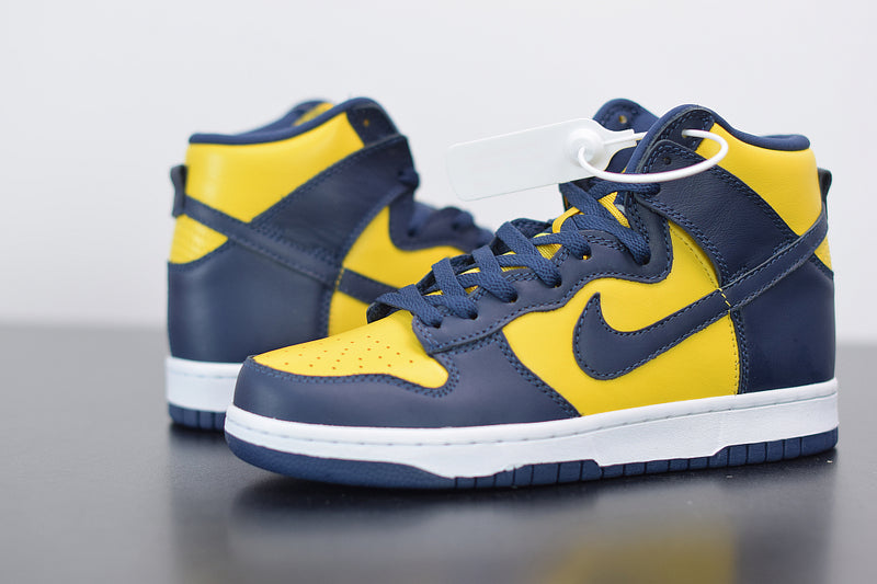 Nike Dunk High "Michigan"