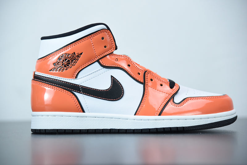 Nike Air Jordan 1 Mid SE Turf Orange