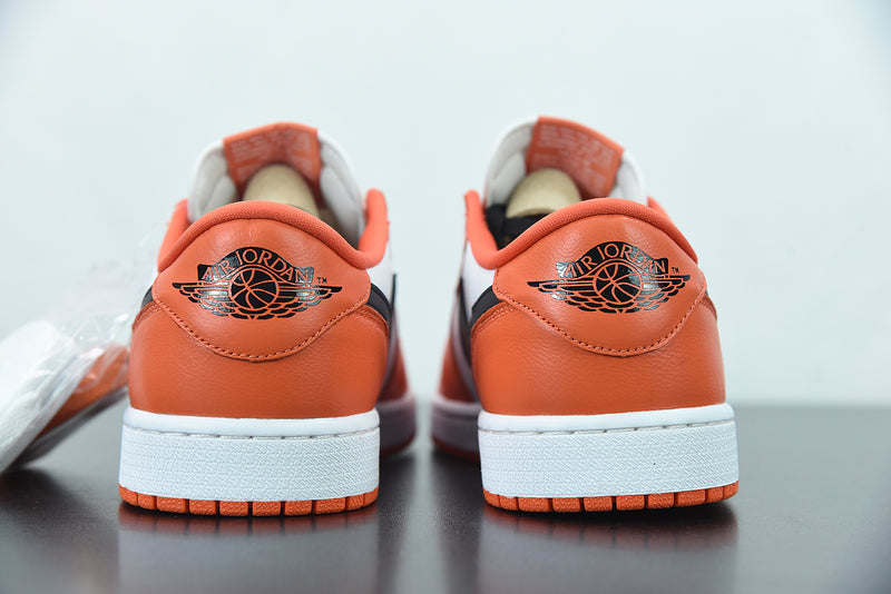 Nike Air Jordan 1 Low  "Starfish"